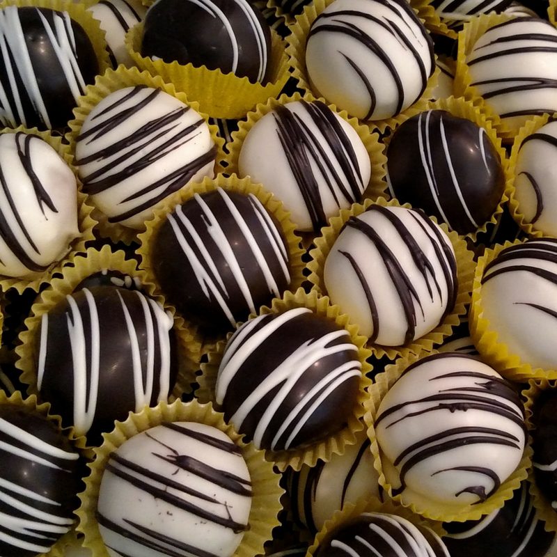 Black and White Cake Balls